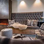 Skylodge Alpine Homes アパートホテル ハウス・イム・エンスタール