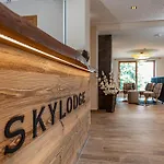 Skylodge Alpine Homes アパートホテル 4*