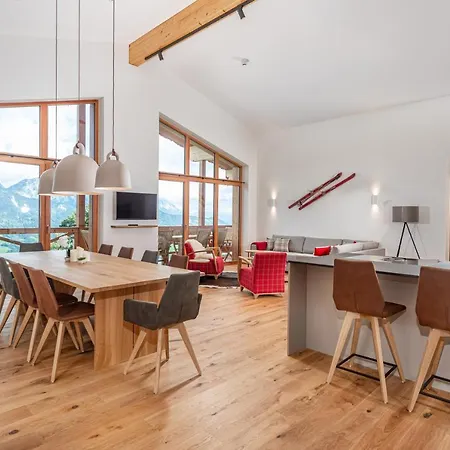 Skylodge Alpine Homes