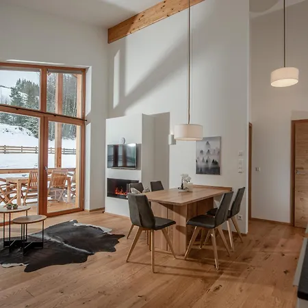 Skylodge Alpine Homes Apartmanhotel