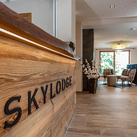 Skylodge Alpine Homes Apartmanhotel *
