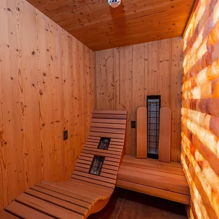 Skylodge Alpine Homes 하우스 임 엔슈탈
