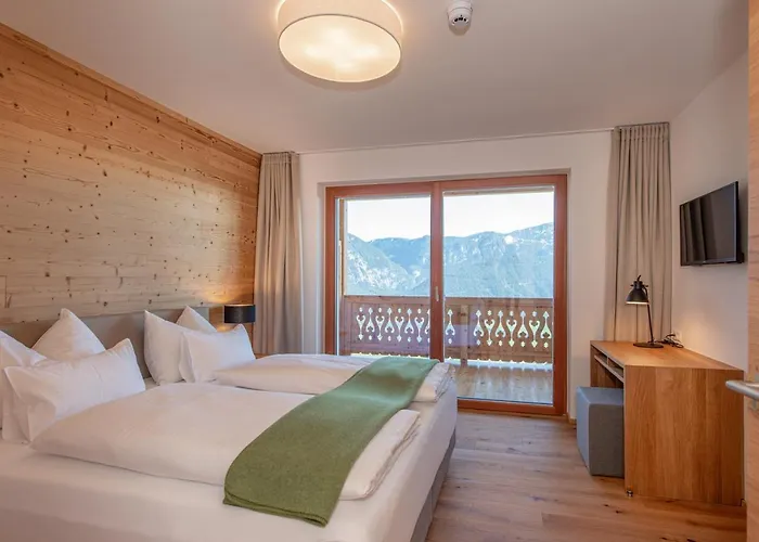 Skylodge Alpine Homes Apartahotel 4*