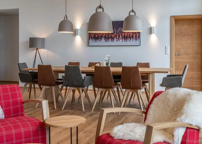 Skylodge Alpine Homes 恩斯塔尔豪斯