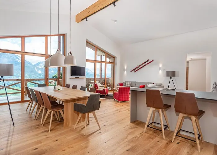 Skylodge Alpine Homes