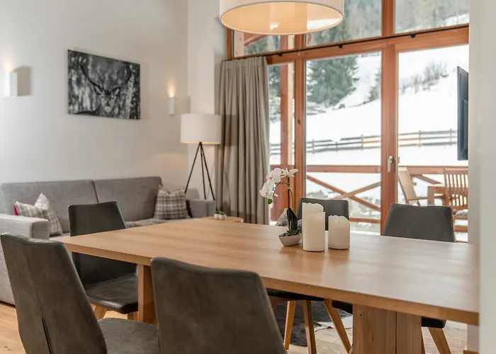 Skylodge Alpine Homes 4* האוס