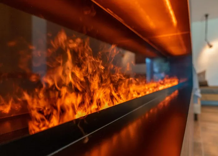 Skylodge Alpine Homes מלון דירות האוס