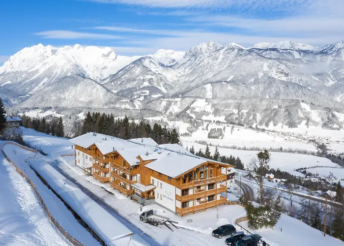 Skylodge Alpine Homes