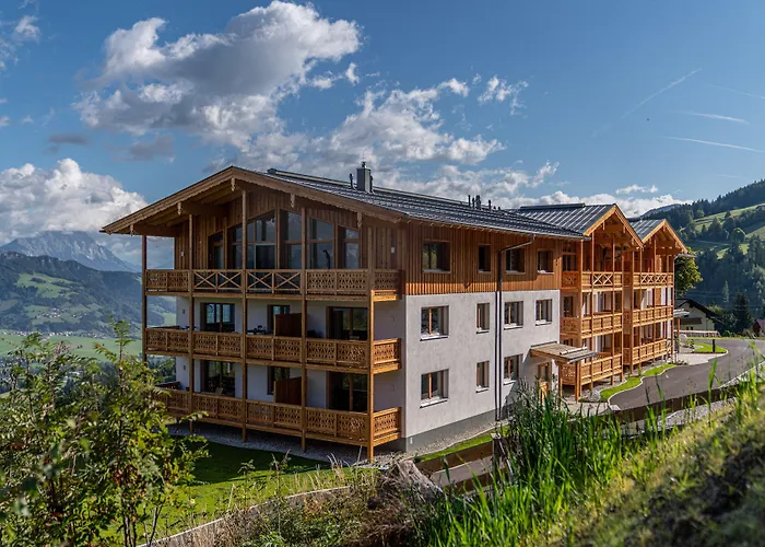 Skylodge Alpine Homes מלון דירות 4*