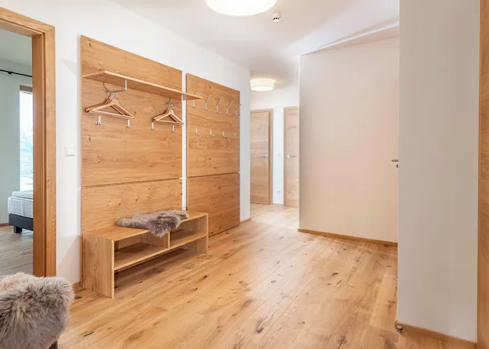 Skylodge Alpine Homes